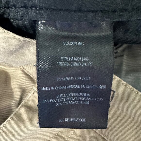 Volcom men’s size 36 polyester blend tan chino flat front shorts - Picture 6 of 8